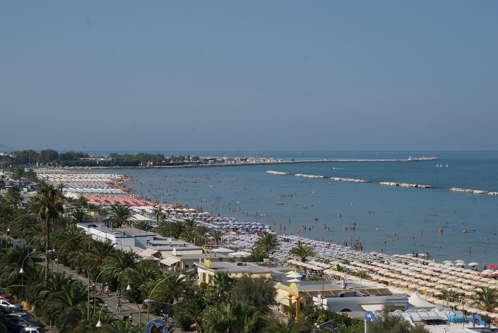 Casa Vacanze Villa Spina San Benedetto del Tronto Eksteriør billede